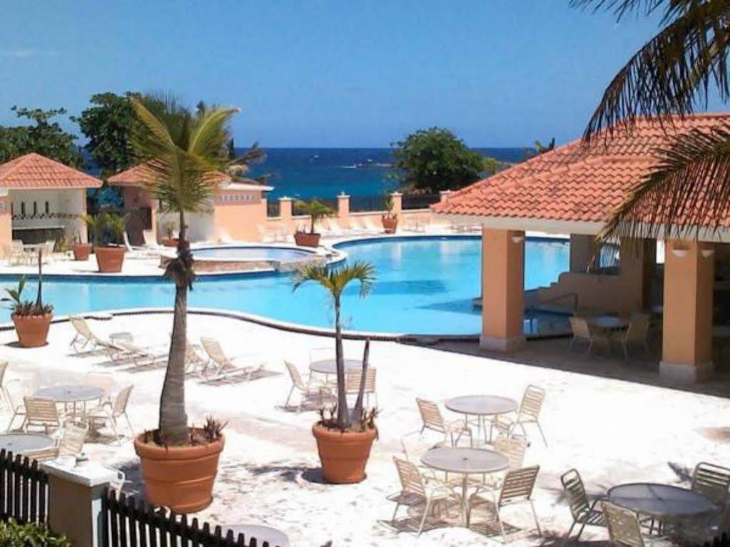 Costa Dorada Beach Resort & Villas Isabela Exterior foto